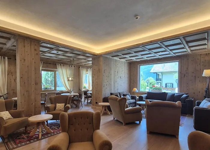 Hotel Baita Dei Pini